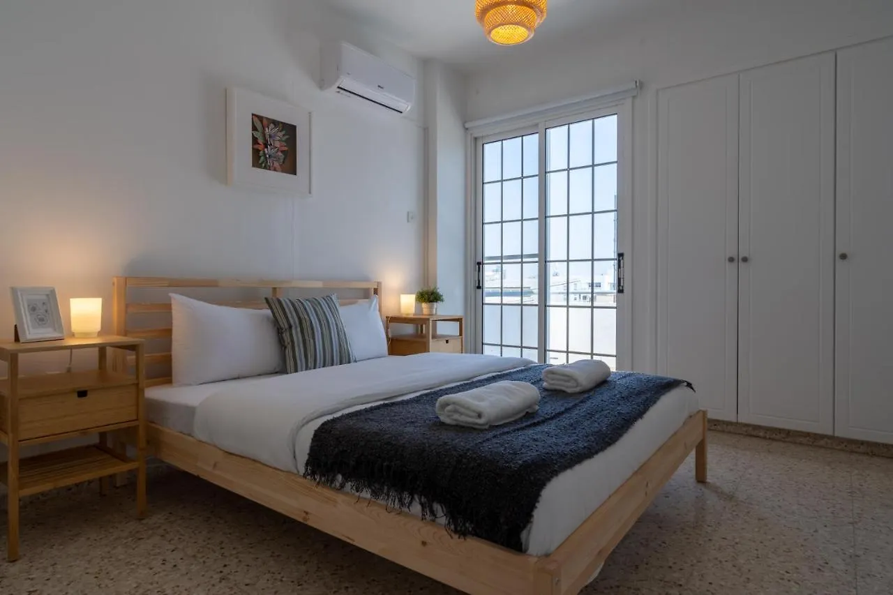 Blossom 1-Bedroom Apartment In Λάρνακα