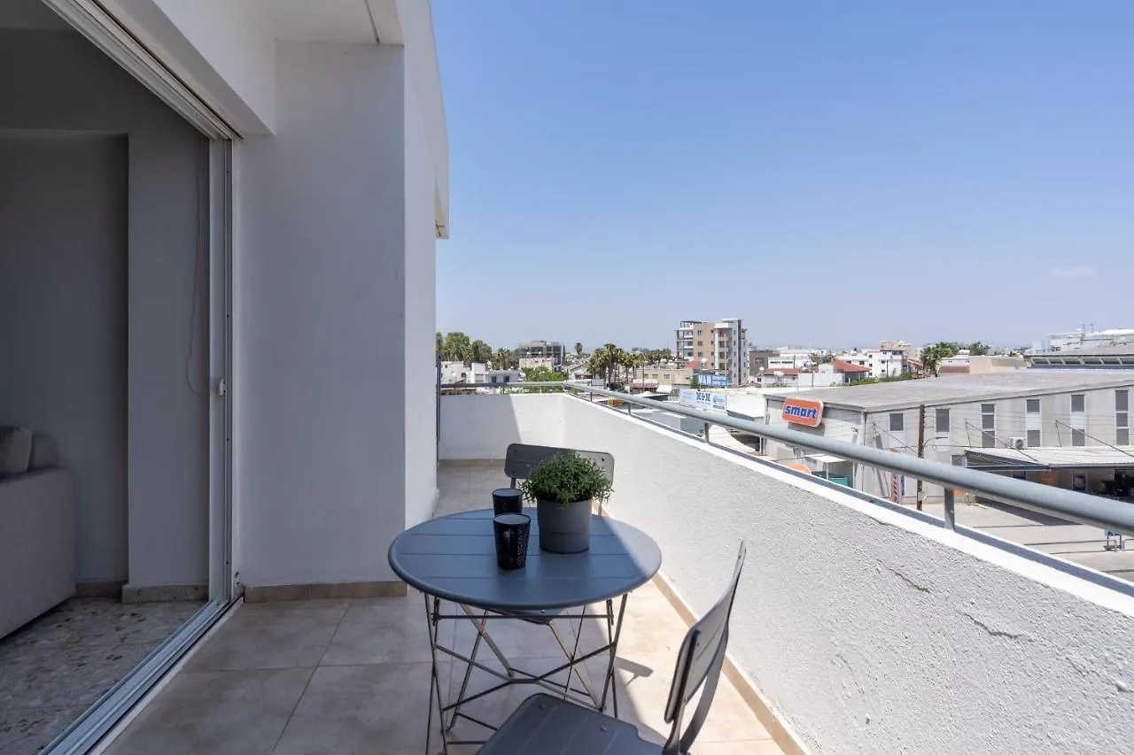 Blossom 1-Bedroom Apartment In Λάρνακα Κύπρος