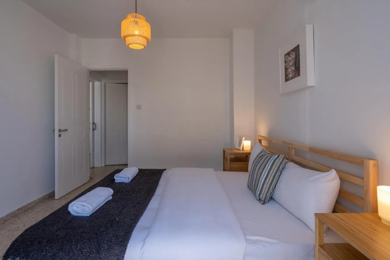 Blossom 1-Bedroom Apartment In Λάρνακα